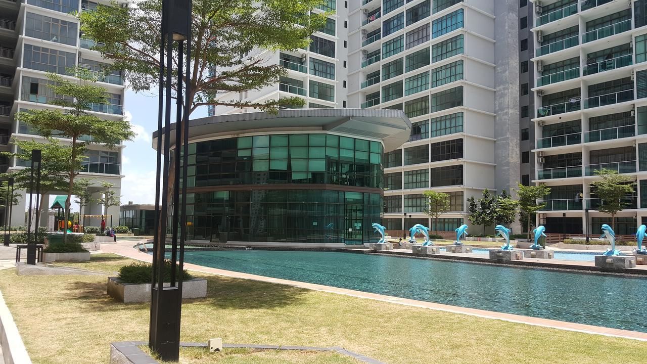 Austin Palazio Apartment Johor Bahru Esterno foto